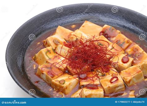  Shaozi Doufu: Um Prato Incrivelmente Apetitoso de Zhoushan Que Explode com Sabores Marinhos e Especiarias Irresistíveis!