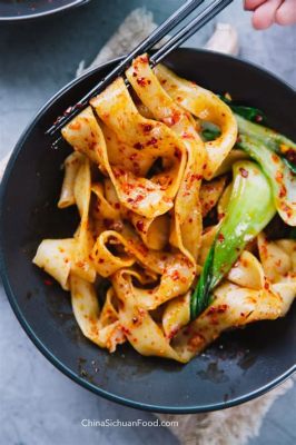  Biang Biang Mian é um Prato de Macarrão Chinês com Sabor Inesquecível e Textura que Desafia o Paladar?